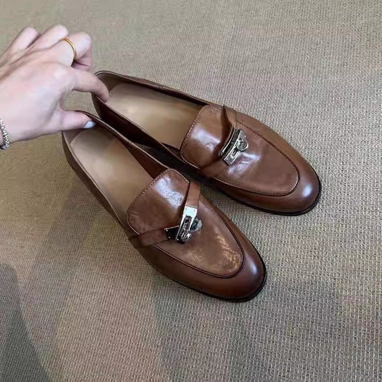 Women’s Vintage British Style Round Toe Horsebit Leather Loafers