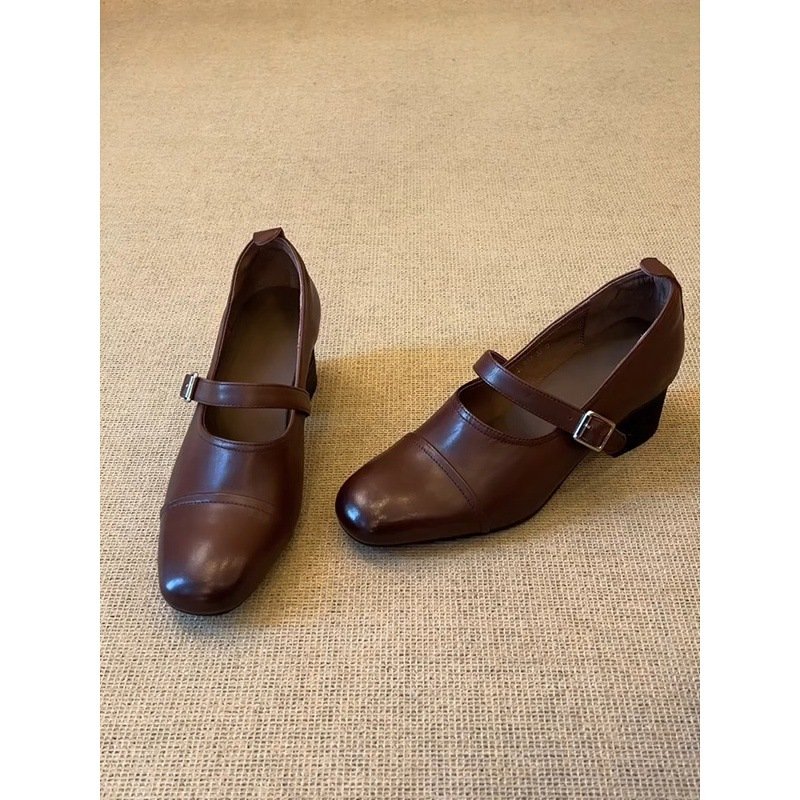 Brown Sheepskin Mary Jane Pumps with Block Heel and Round Toe