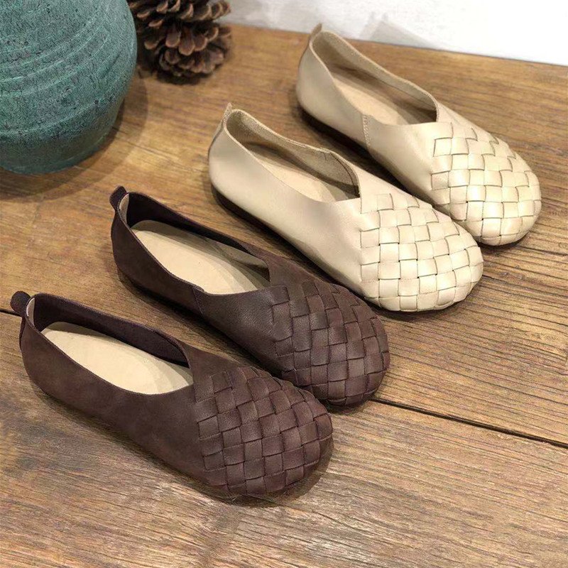 Women’s Handwoven Leather Round Toe Flat Loafers