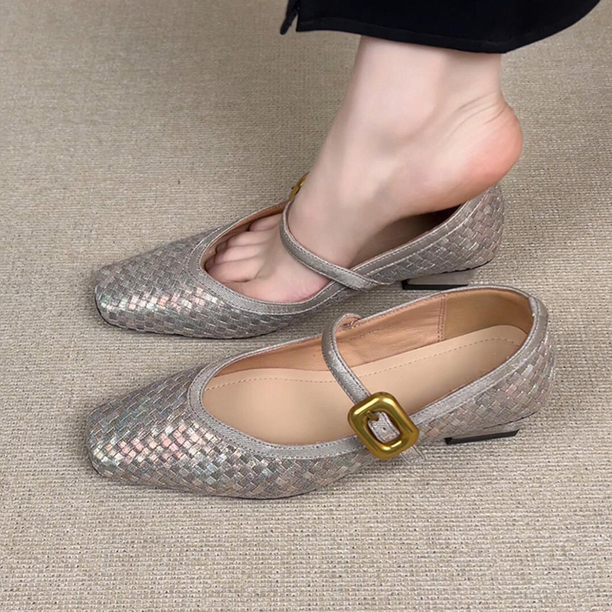 Women's Vintage Woven Leather Mary Jane Pumps with Block Heel and Square Toe