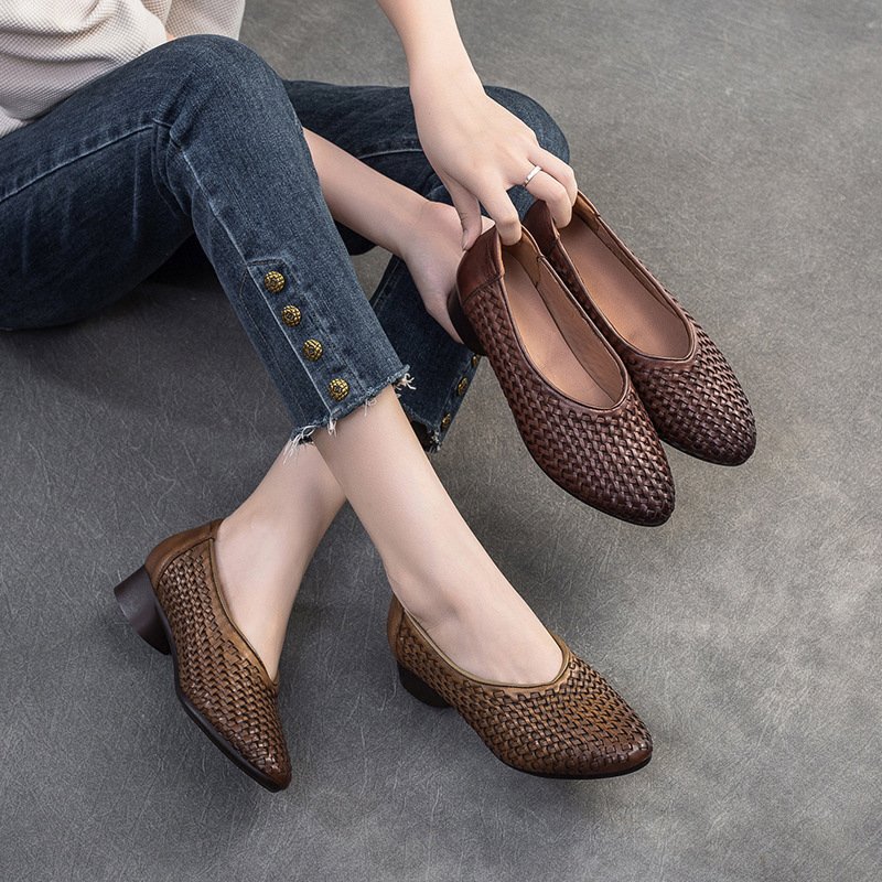 Women’s Handwoven Leather Flat Shoes with Round Toe Slip-On Design