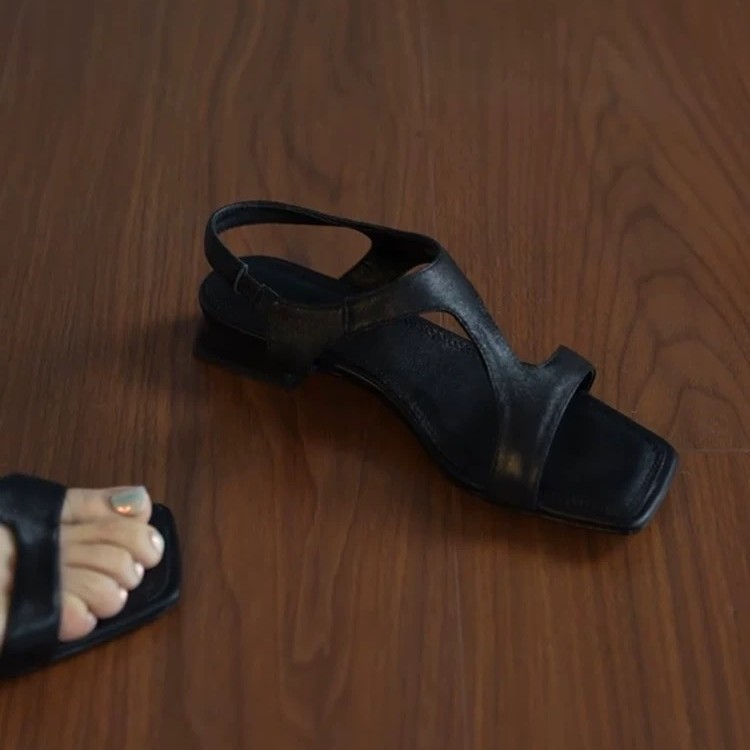 Women’s Retro Z-Strap Block Heel Square Toe Open-Toe Roman Sandals